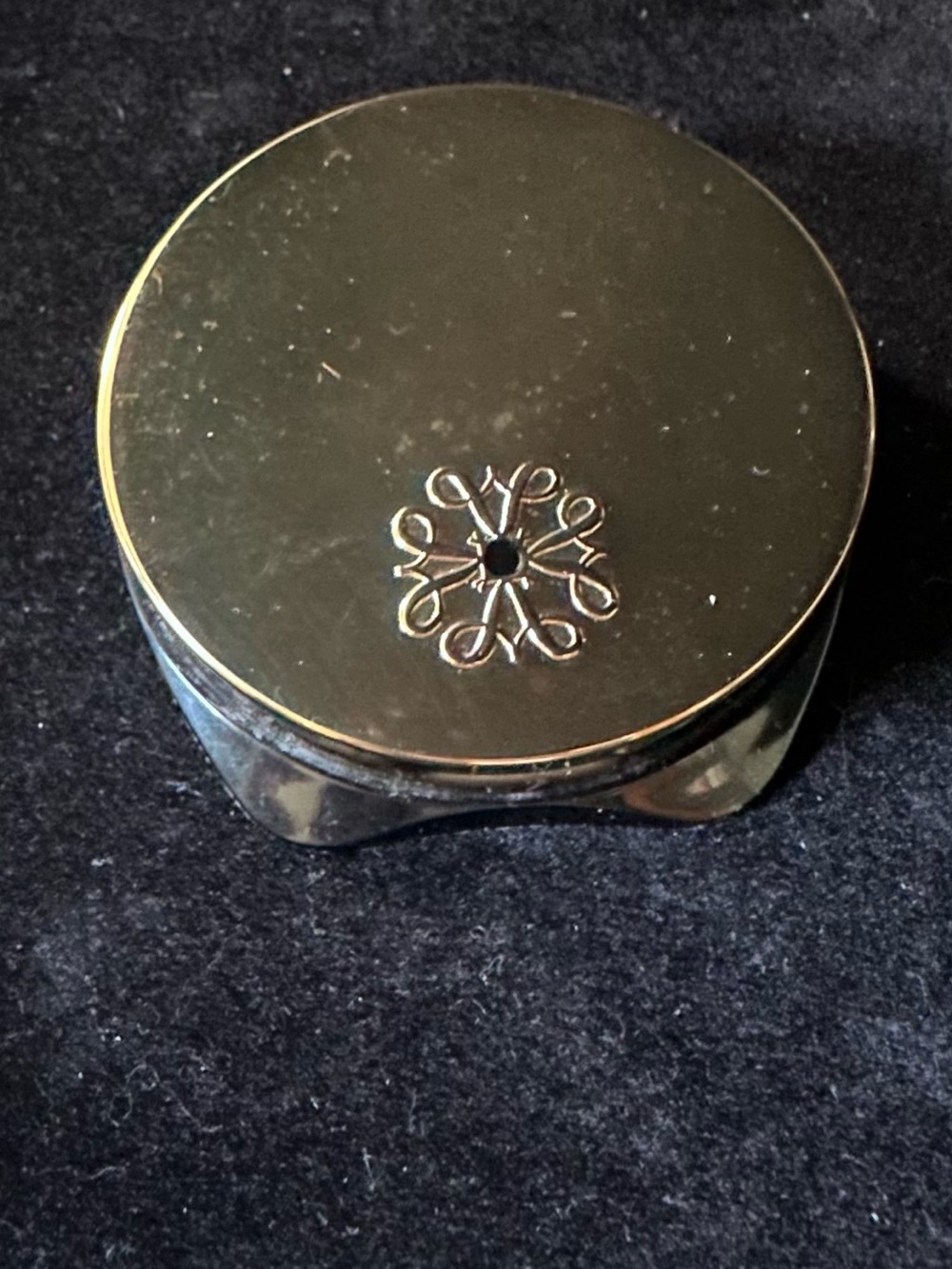 Vtge. Avon unused face powder compact with mirror